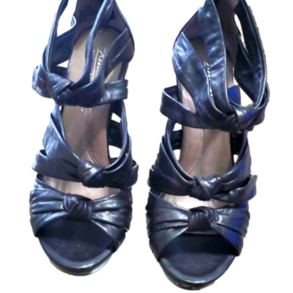 Kenneth Cole Shoes - Kenneth Cole Why Knot Black leather wedge heel open toes covered back 6.…